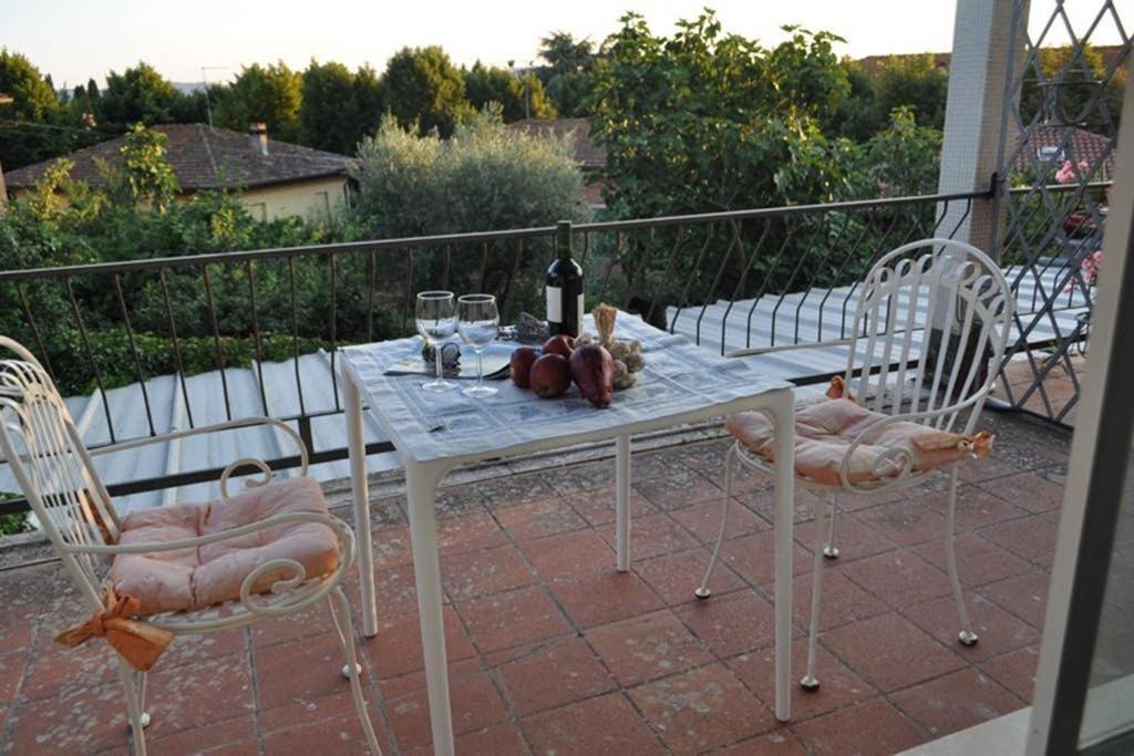 Appartement La Boutique à Bettolle Extérieur photo